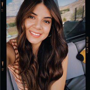 Meet your Posher, Alma